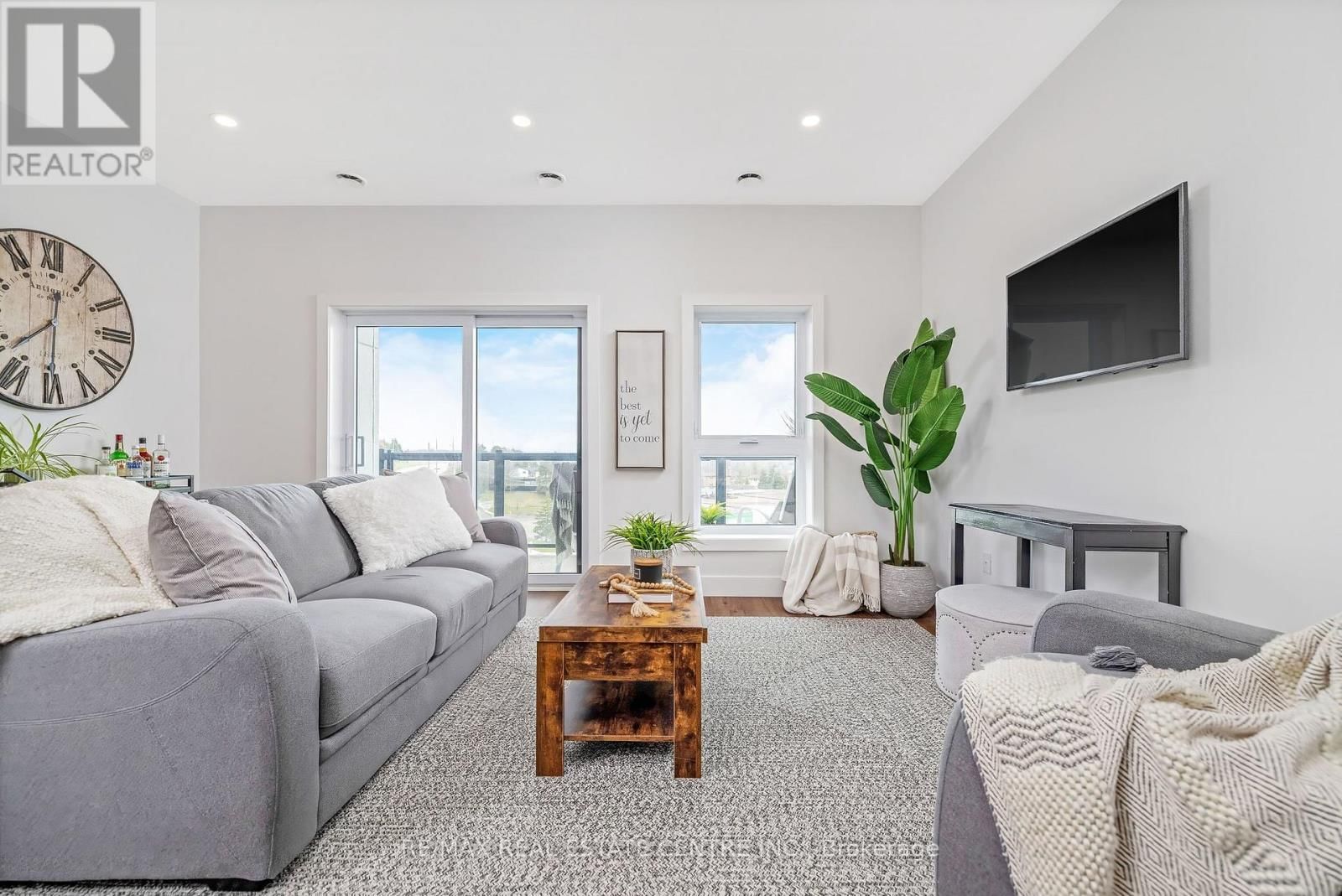 1000 LACKNER PLACE Image 10