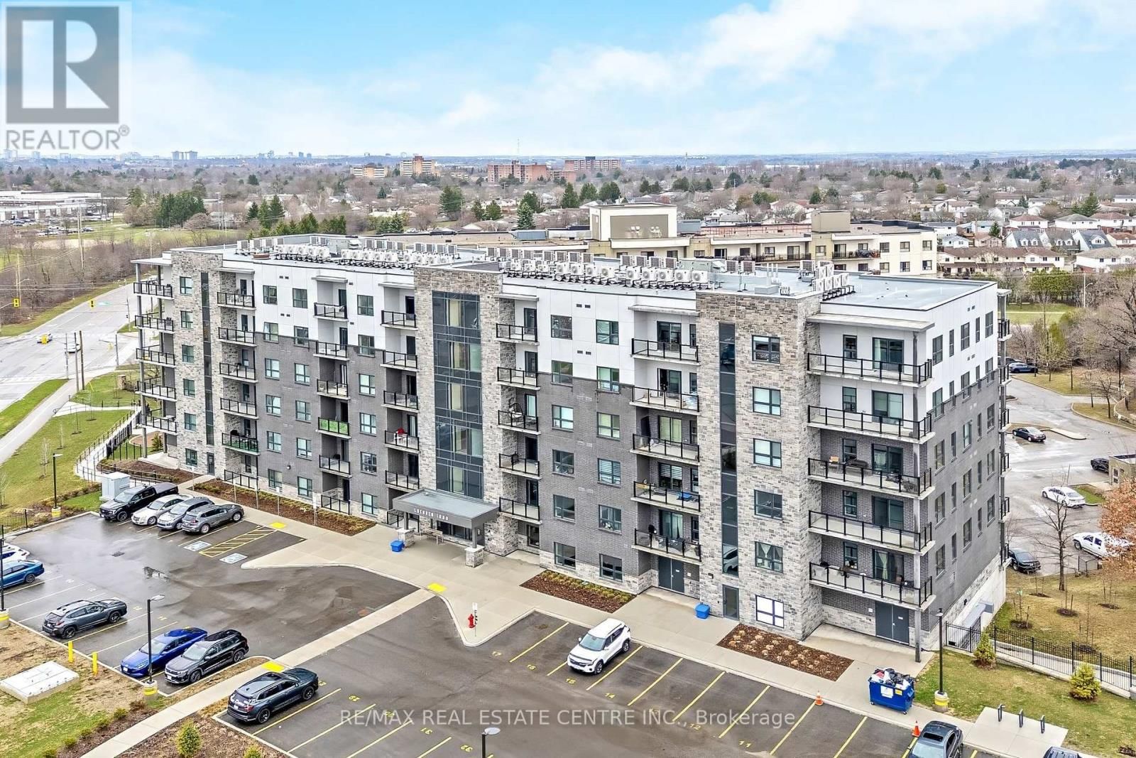 1000 LACKNER PLACE Image 31