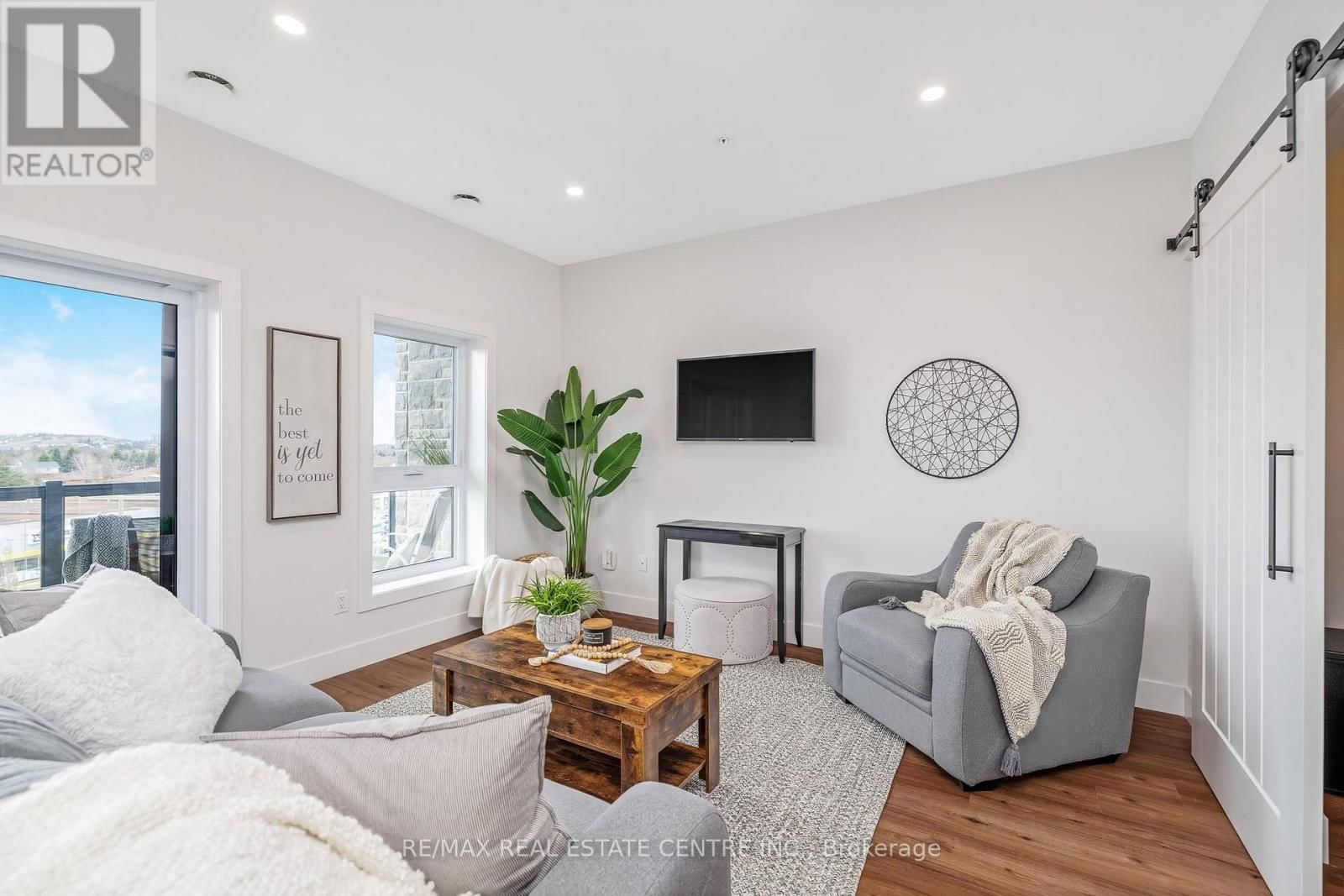 1000 LACKNER PLACE Image 8