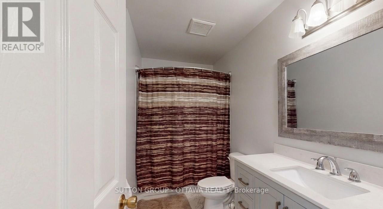 28 CARRAWAY CRESCENT Image 5