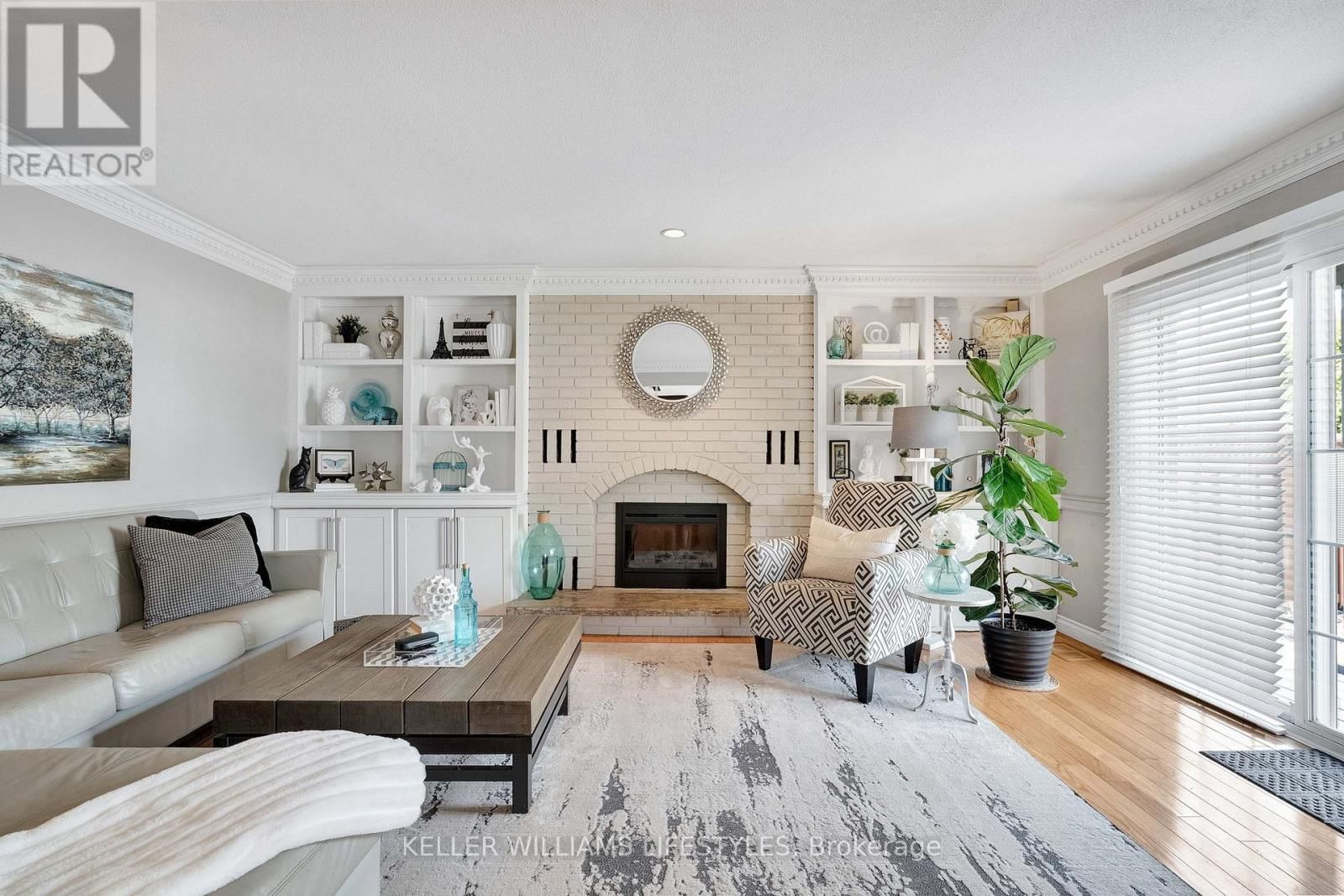 71 BLACKTHORNE CRESCENT Image 22