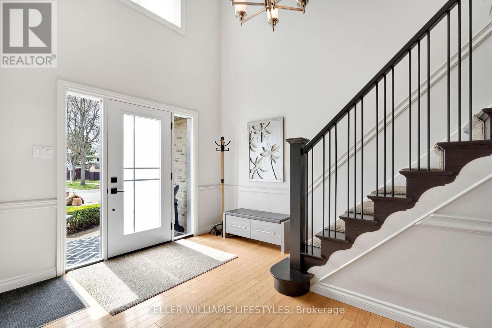 71 BLACKTHORNE CRESCENT Image 5