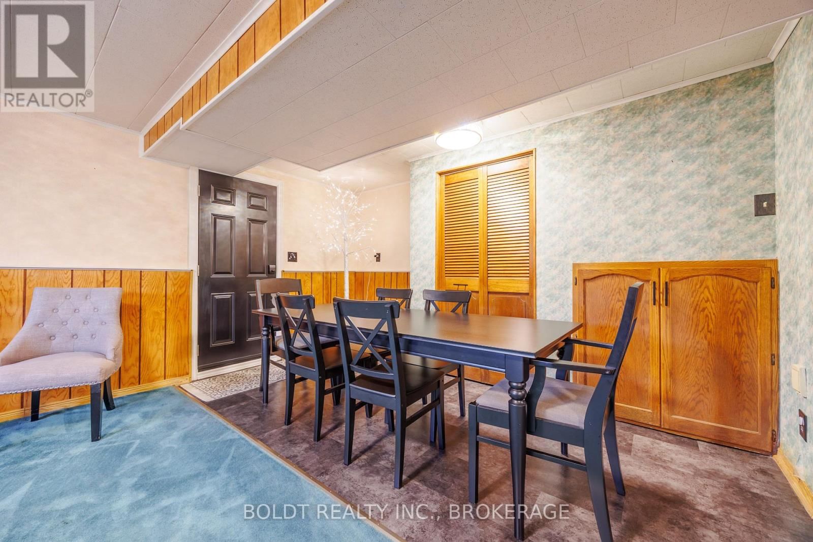 23 ACADIA CRESCENT Image 22