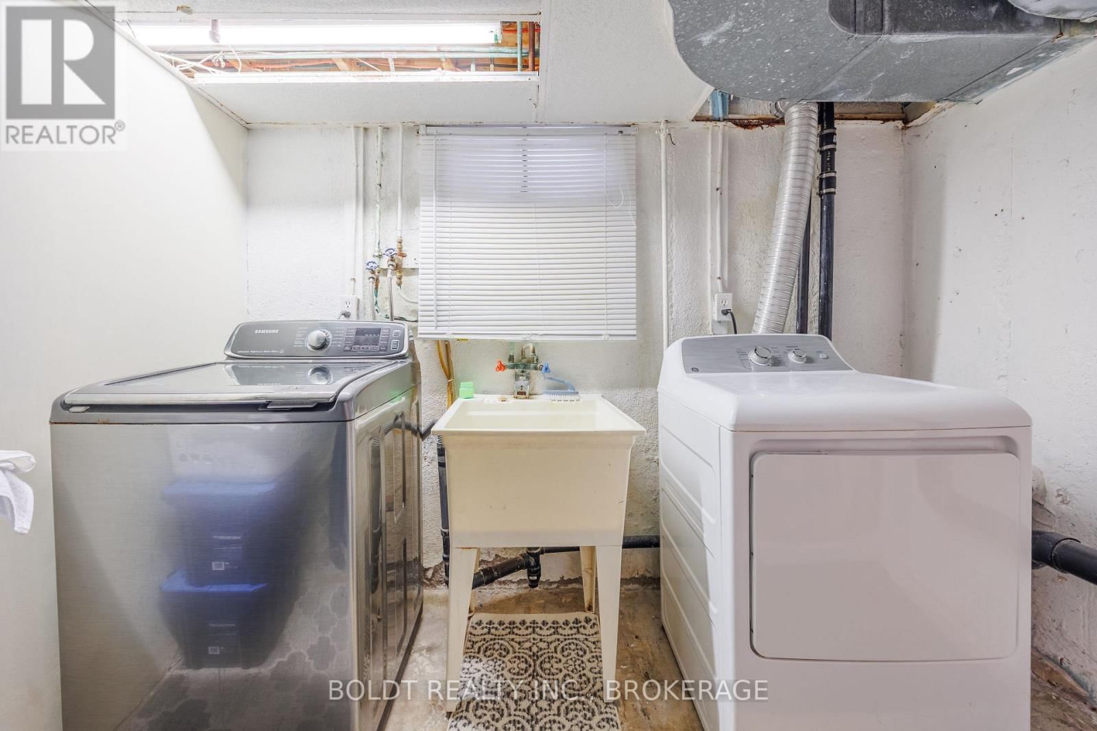 23 ACADIA CRESCENT Image 25