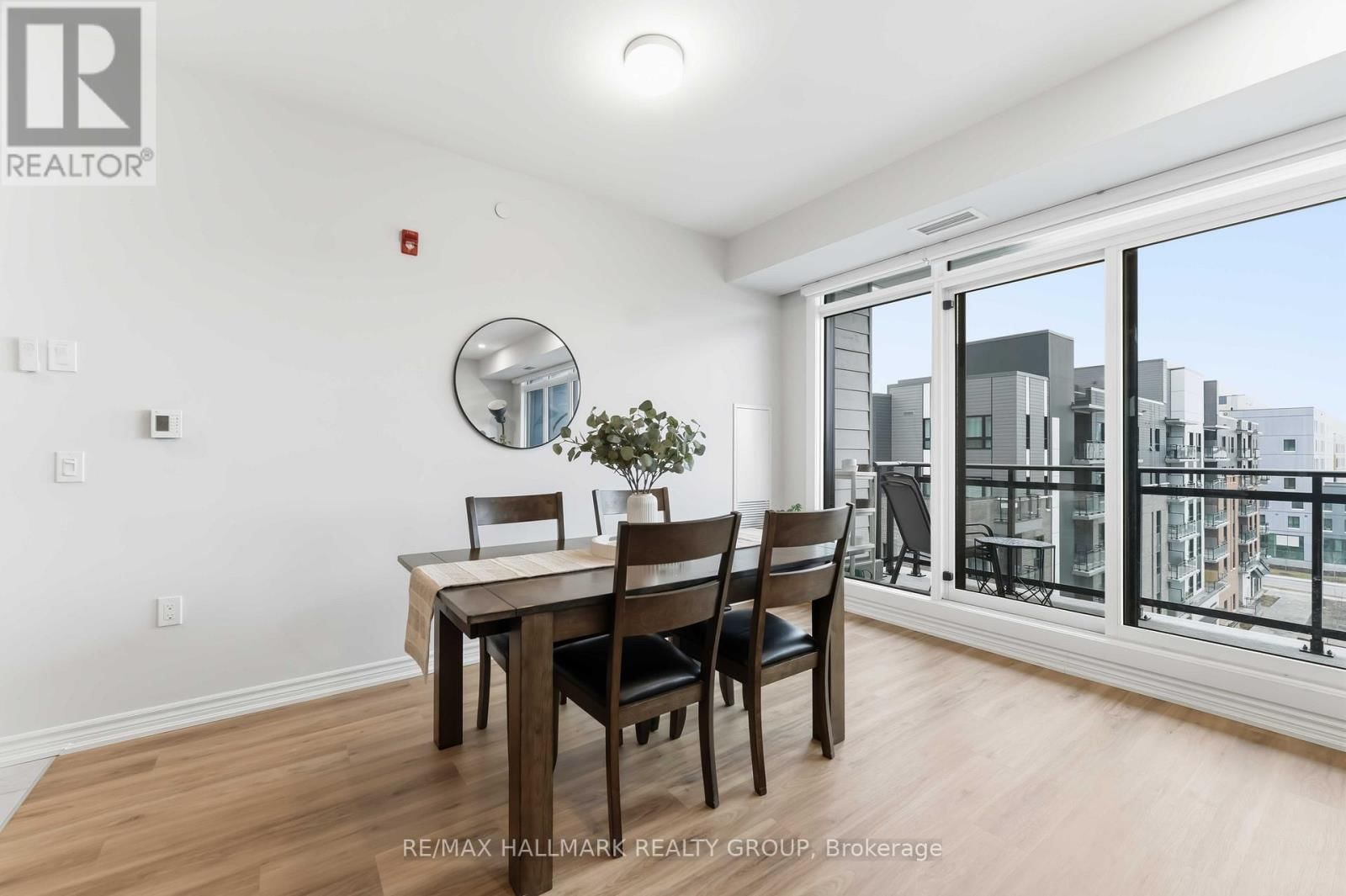 602 - 397 CODDS ROAD Image 11