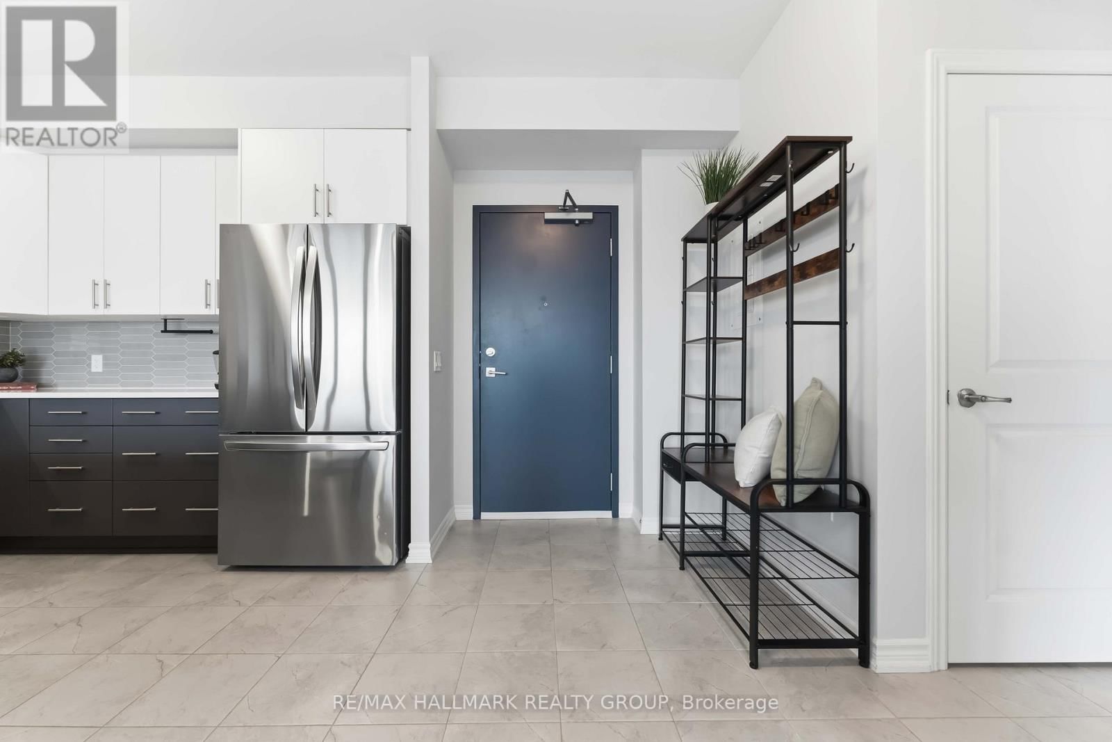 602 - 397 CODDS ROAD Image 2