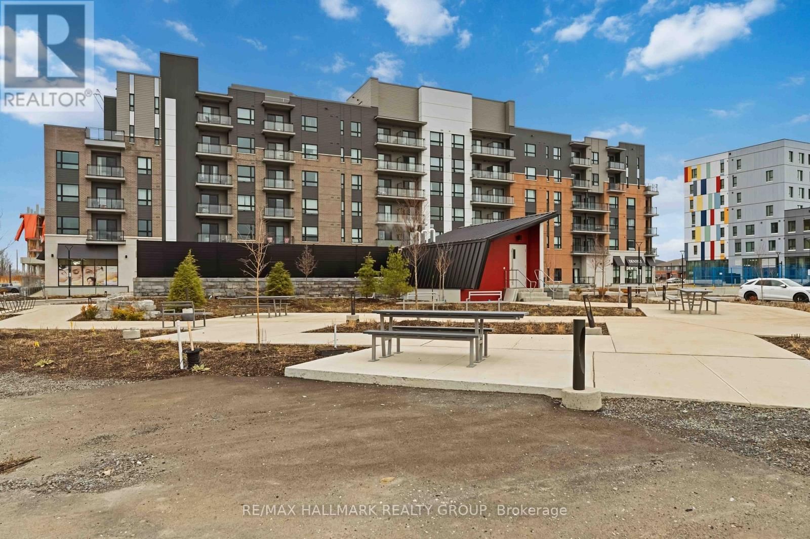 602 - 397 CODDS ROAD Image 33