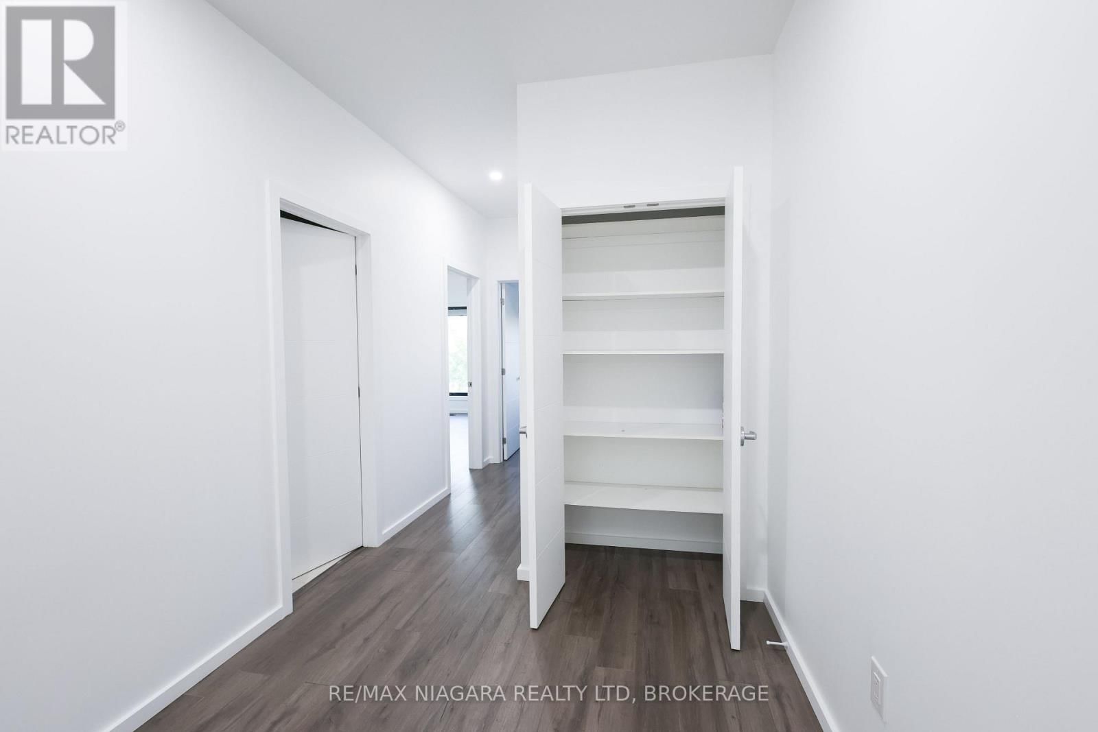 68 FIRST STREET Image 21