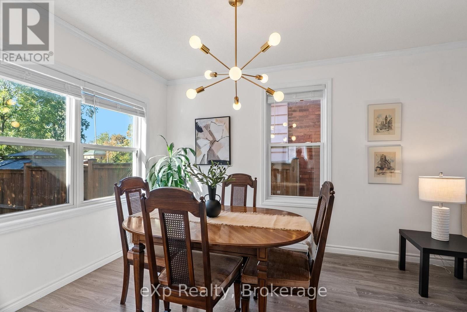 63 GUELPH STREET Image 16