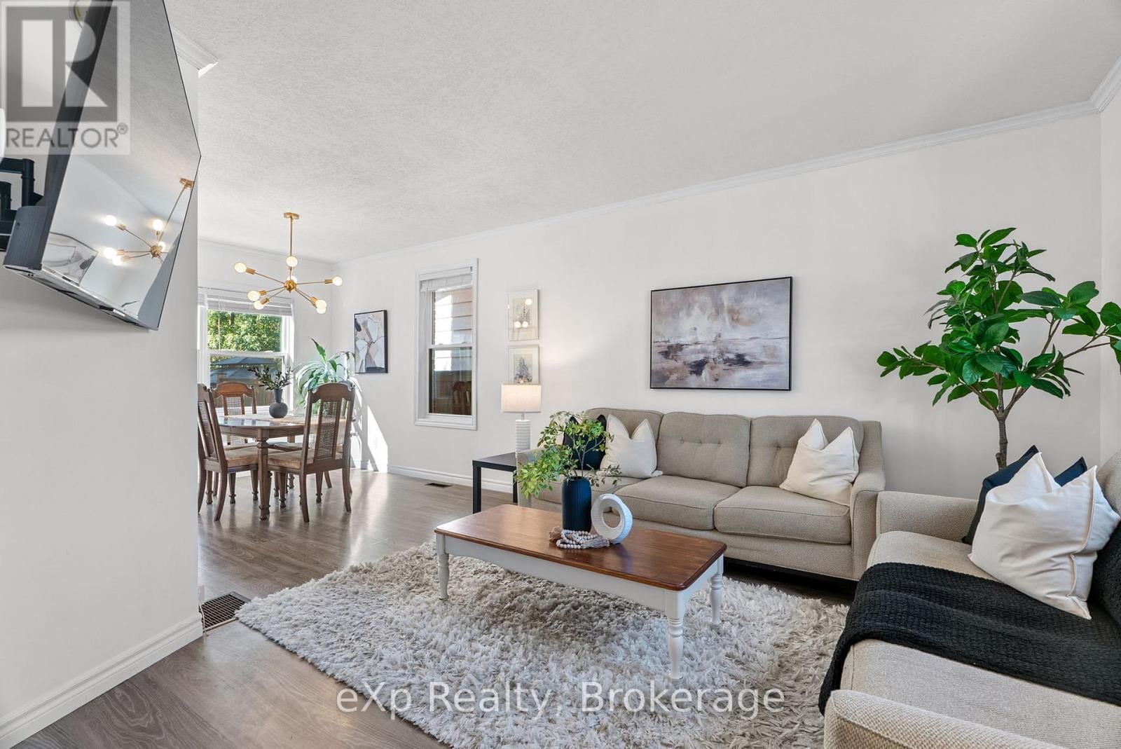 63 GUELPH STREET Image 2