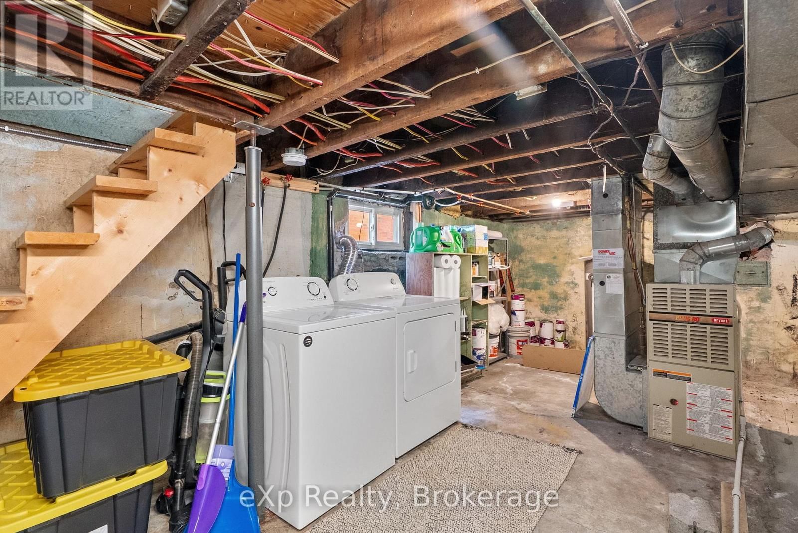 63 GUELPH STREET Image 30