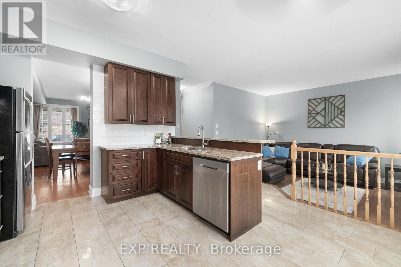 5 BERT HALL STREET Image 10