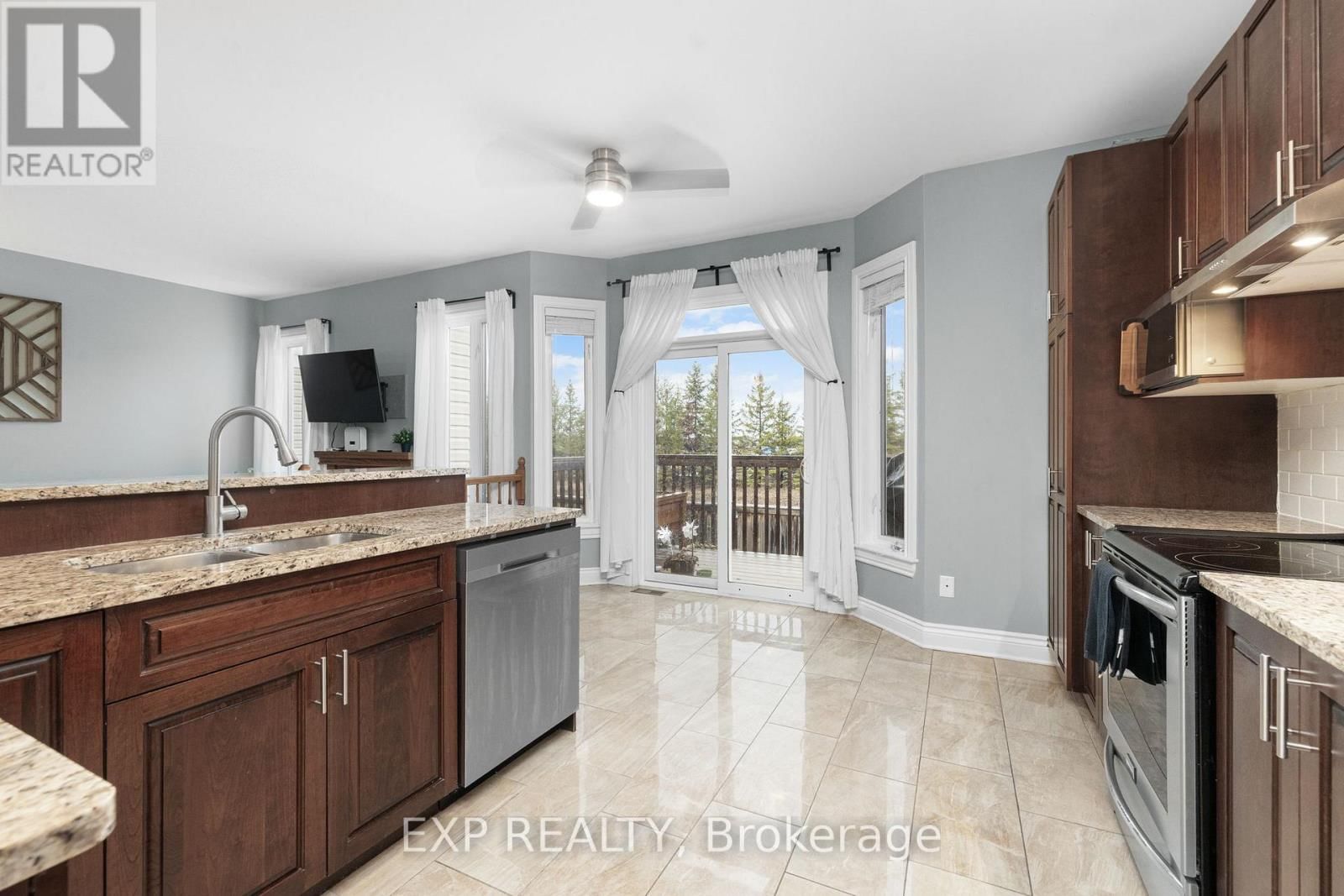 5 BERT HALL STREET Image 11