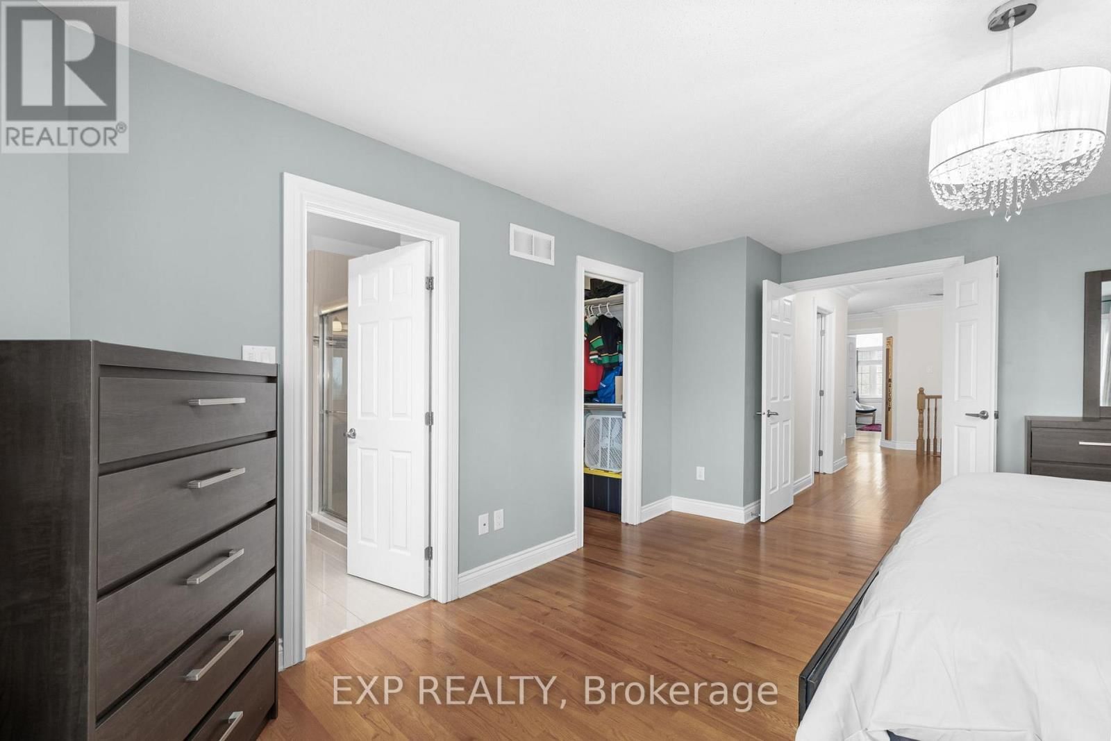 5 BERT HALL STREET Image 26