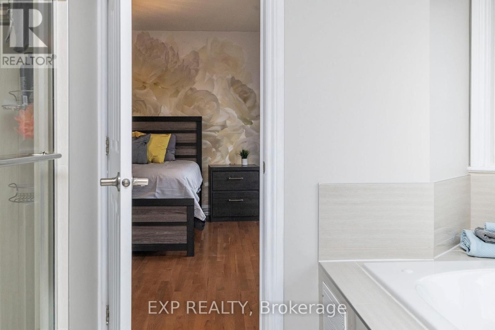 5 BERT HALL STREET Image 27