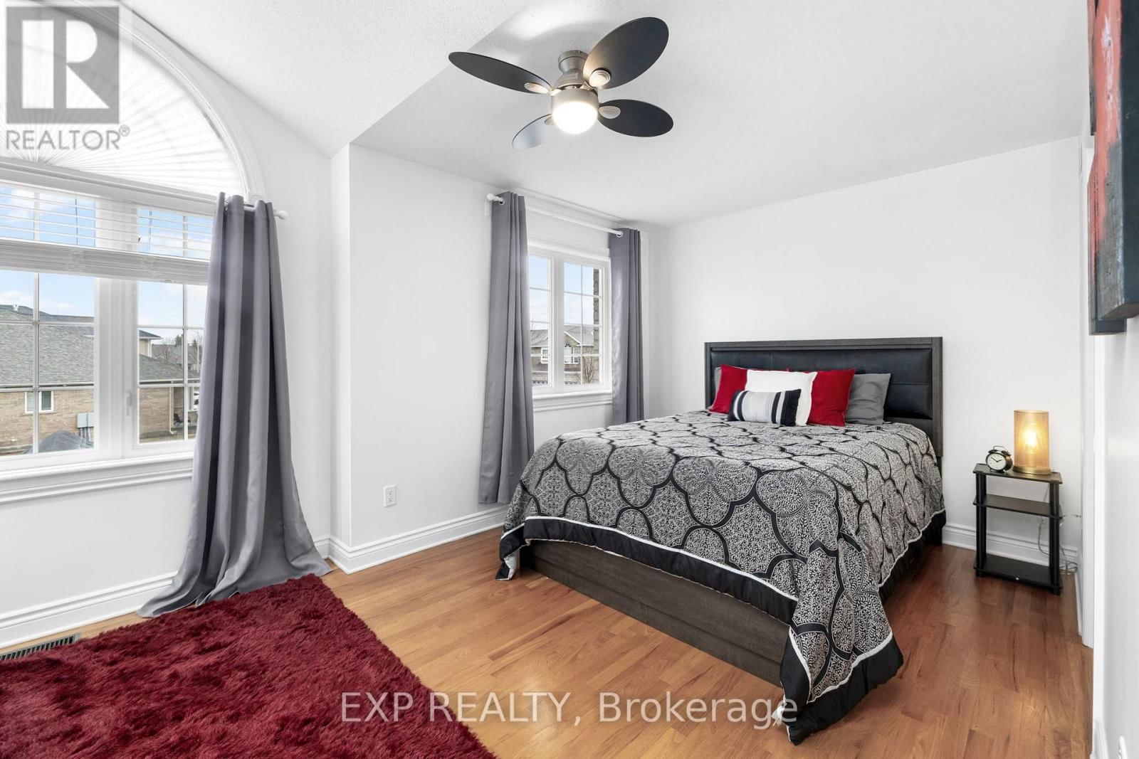 5 BERT HALL STREET Image 36