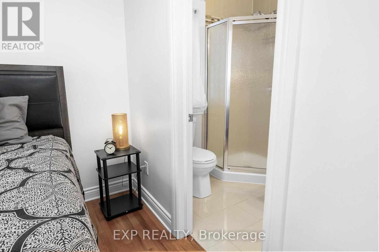 5 BERT HALL STREET Image 38