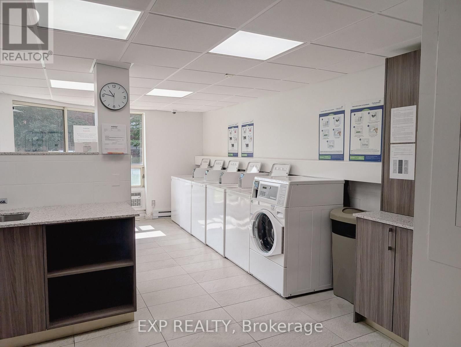 420 - 1320 RICHMOND ROAD Image 11