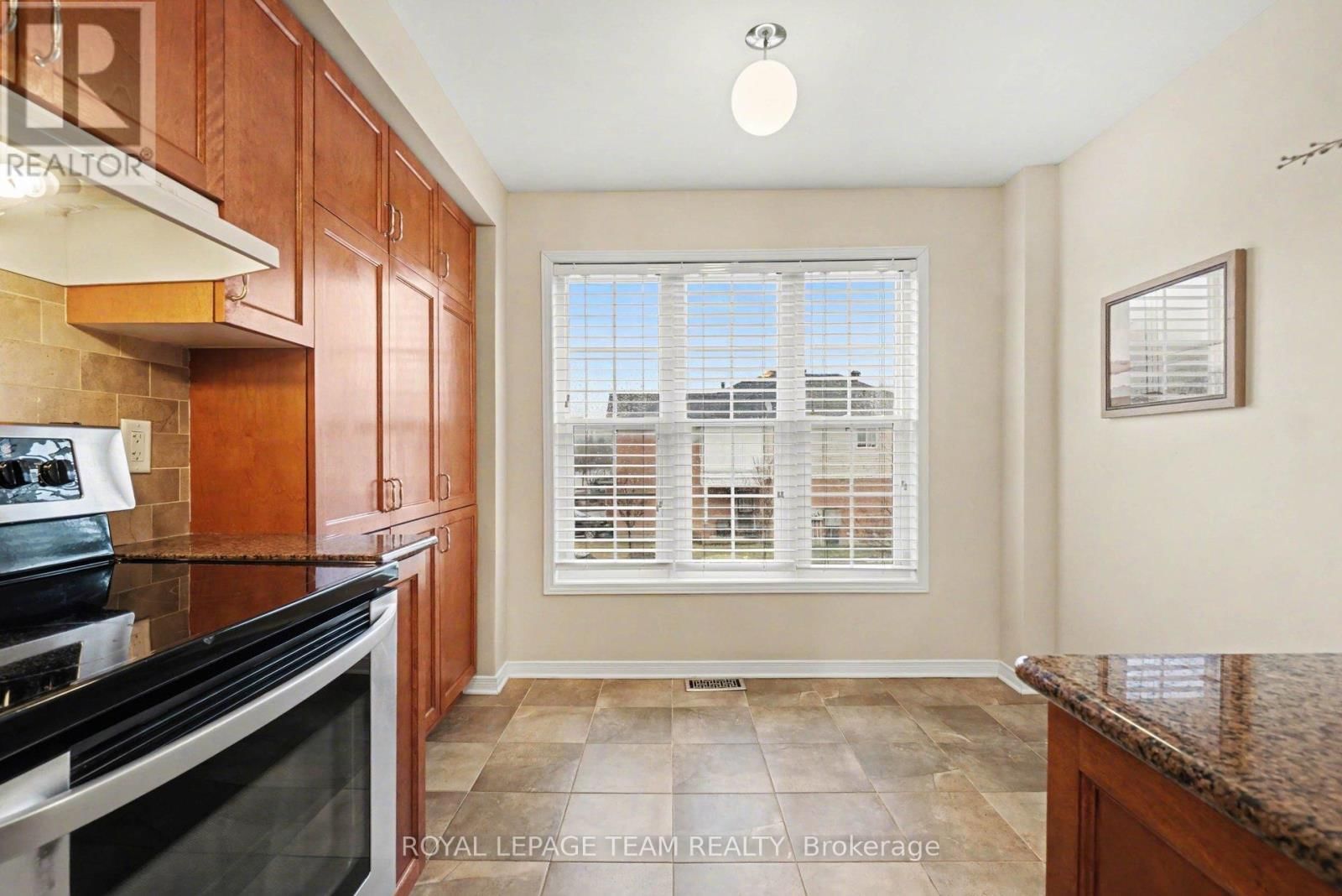 175 SCOUT STREET Image 10