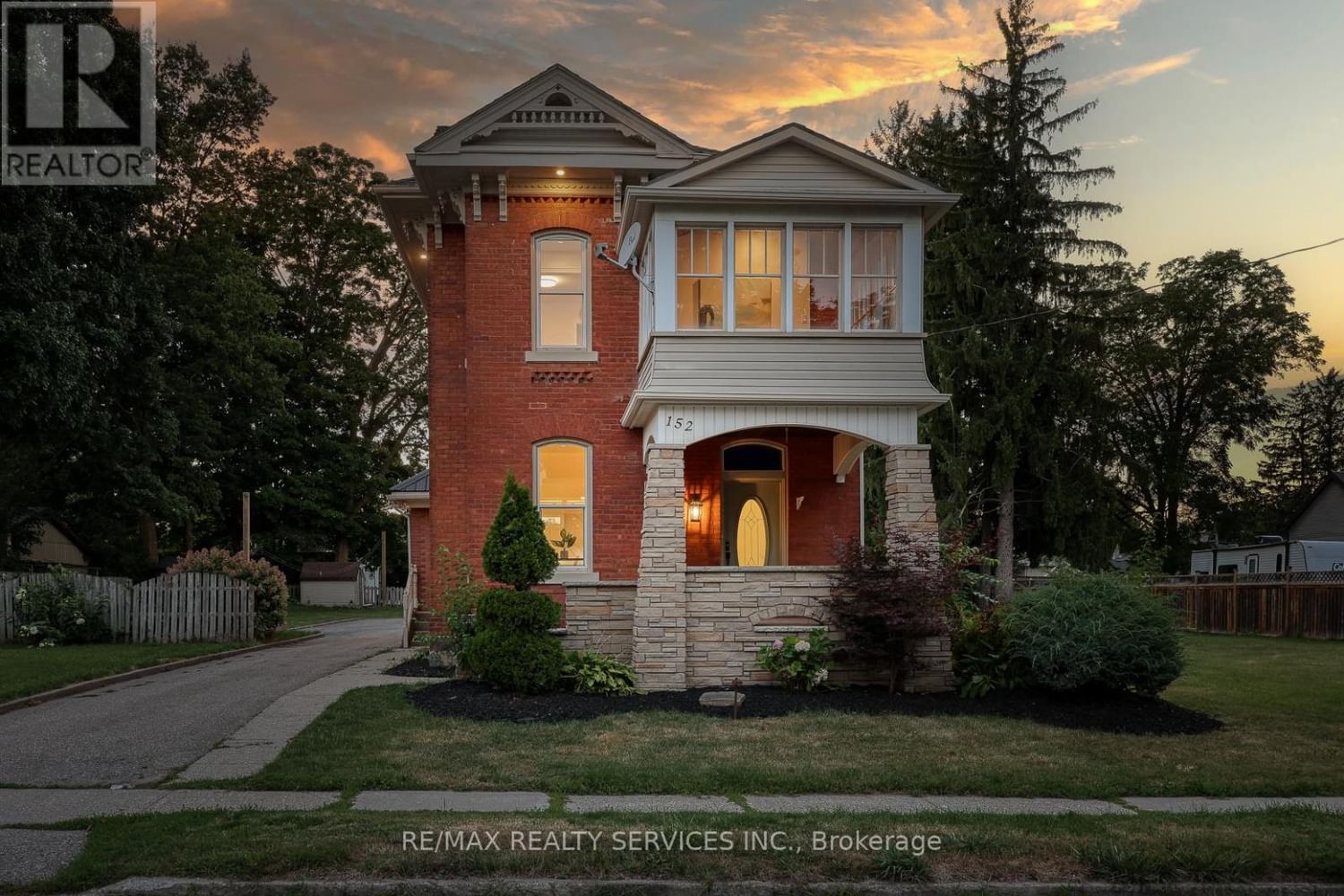 152 BLANDFORD STREET Image 1