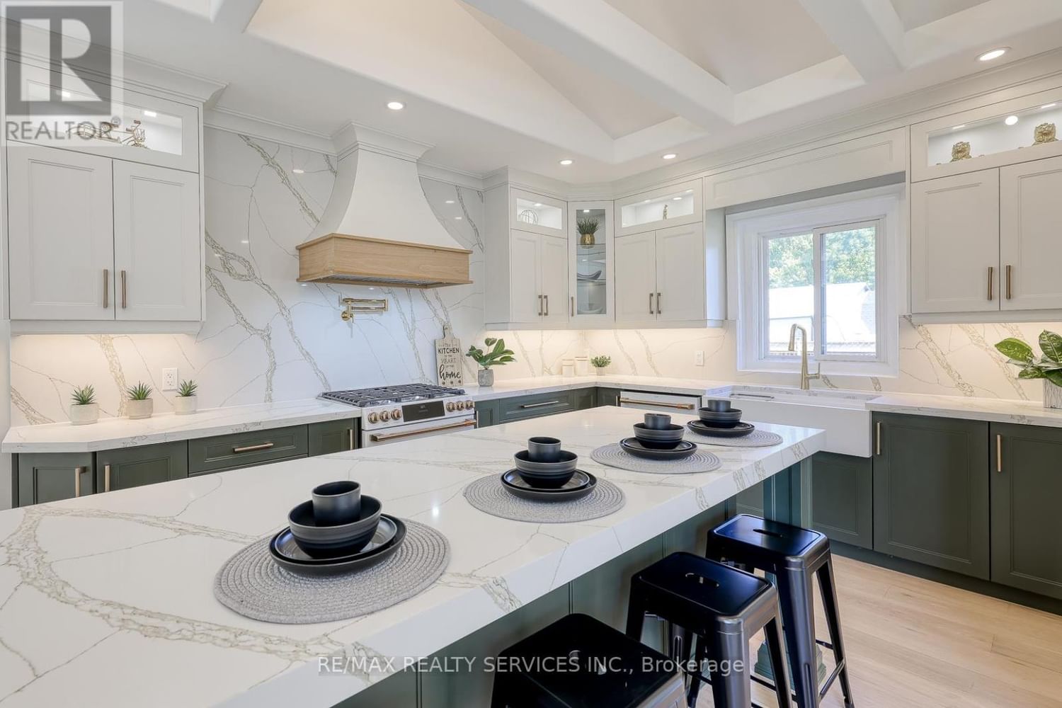 152 BLANDFORD STREET Image 15