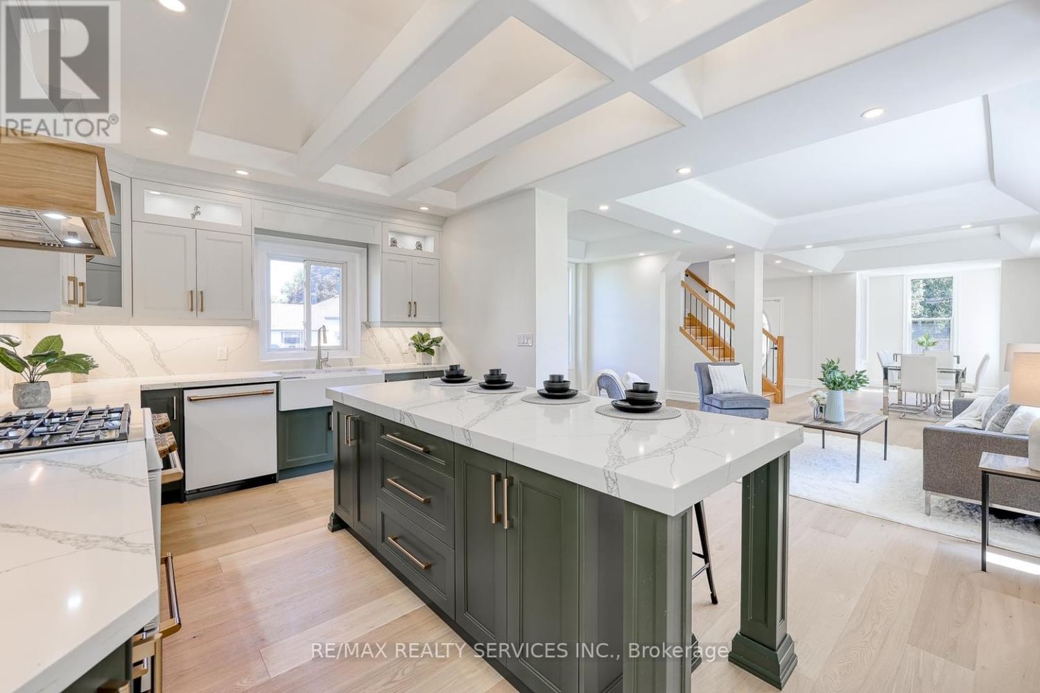 152 BLANDFORD STREET Image 16