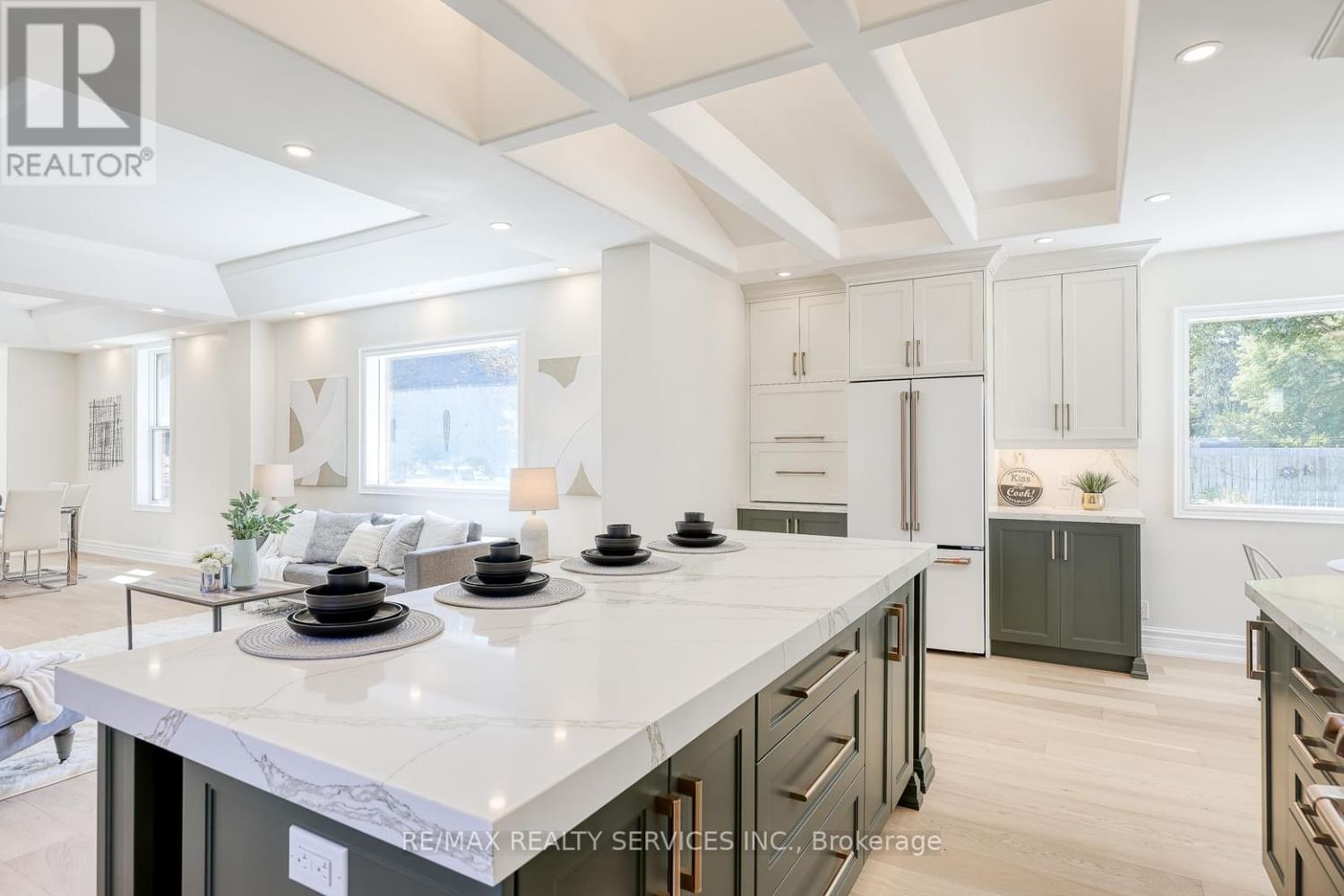 152 BLANDFORD STREET Image 20