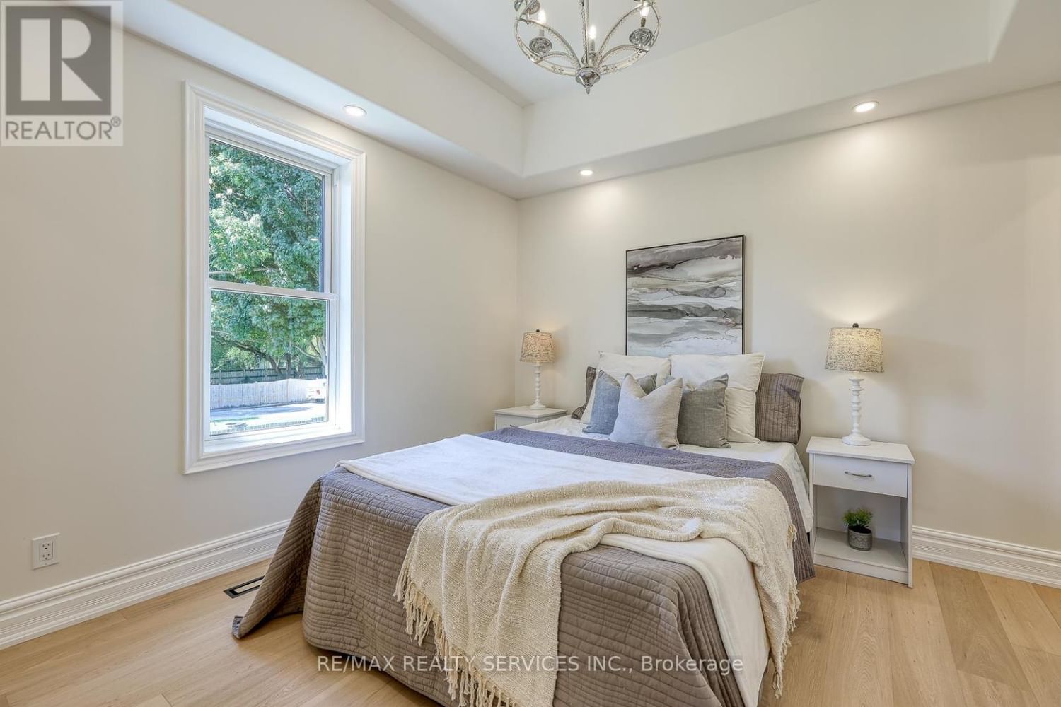 152 BLANDFORD STREET Image 29