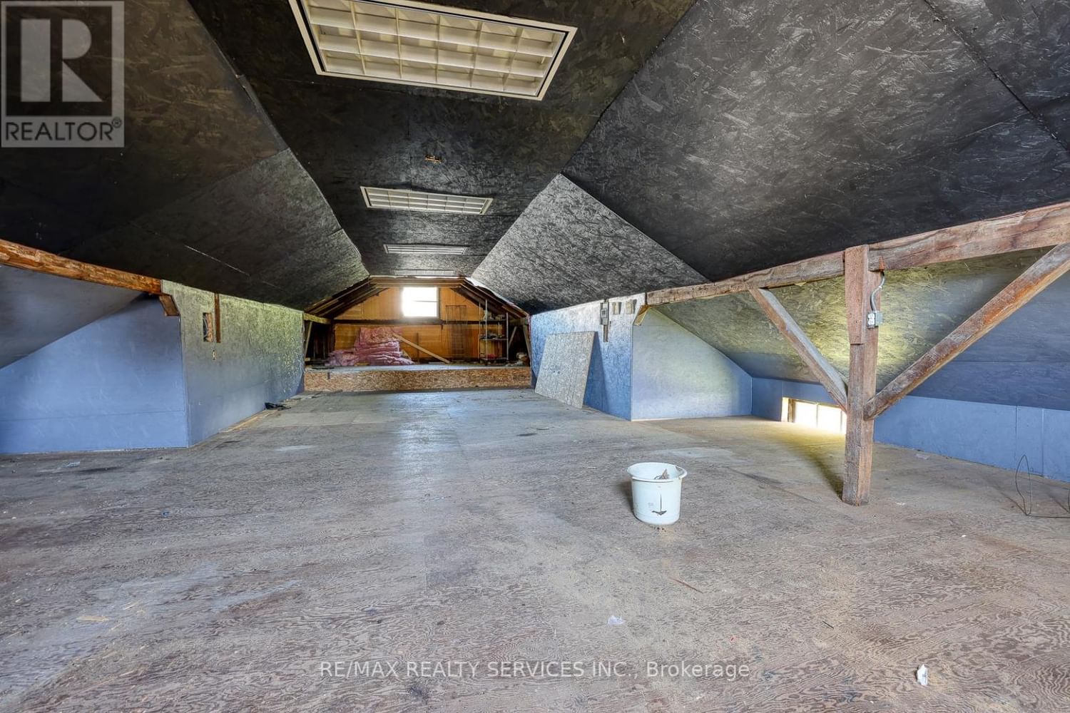 152 BLANDFORD STREET Image 39