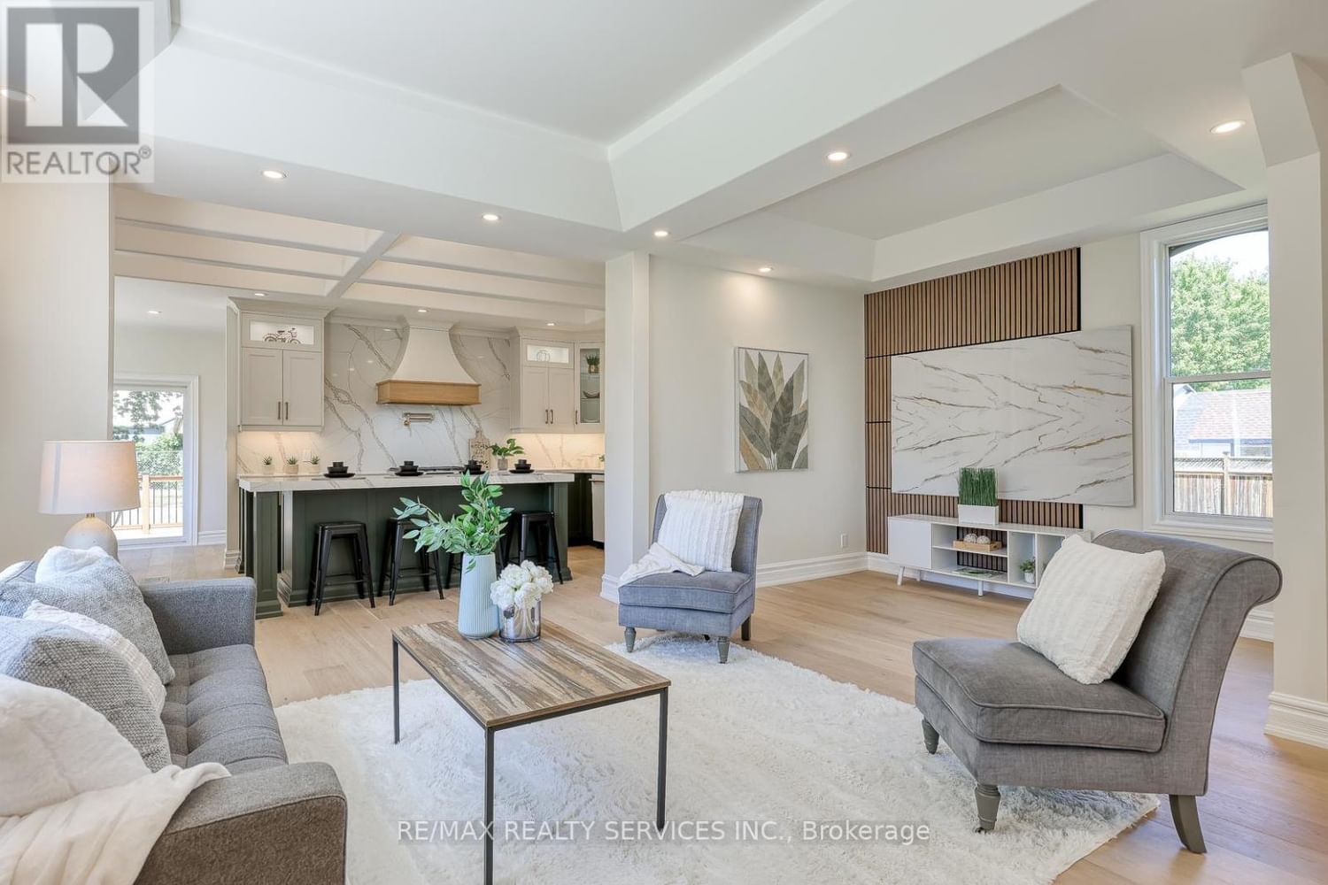 152 BLANDFORD STREET Image 8