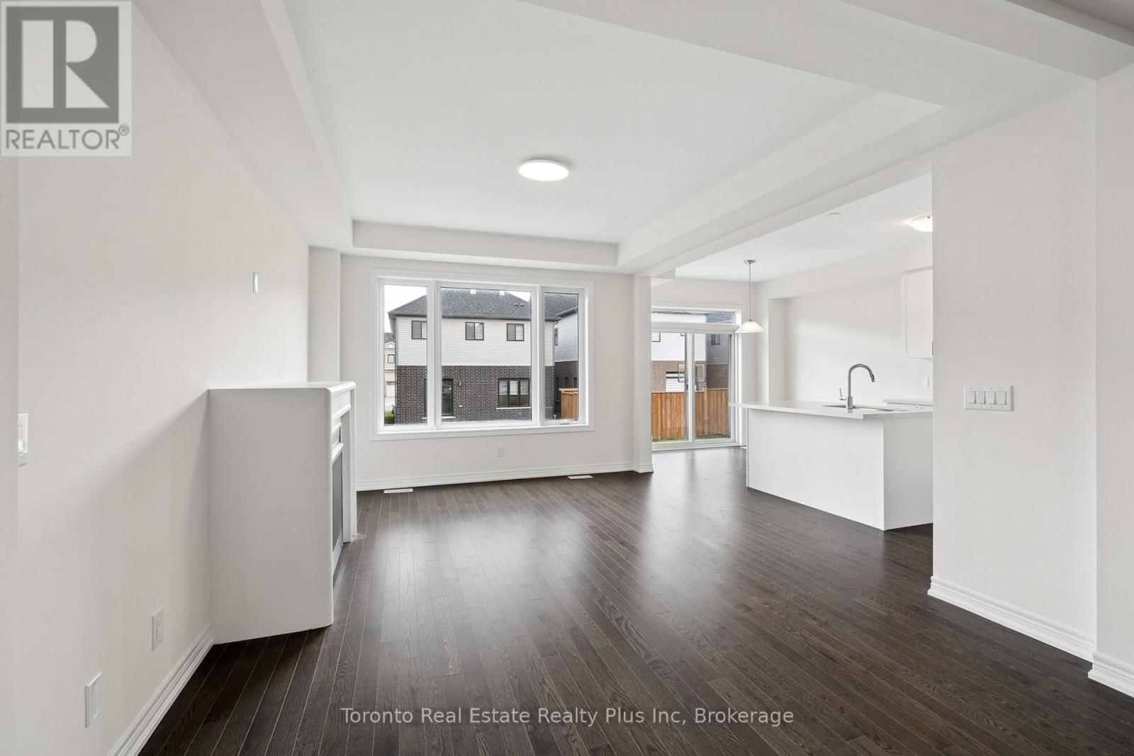 241 BROADACRE DRIVE Image 10