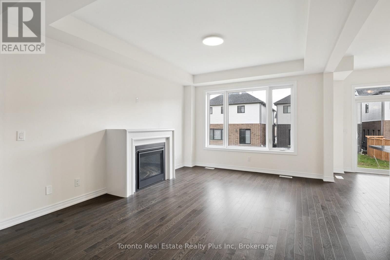 241 BROADACRE DRIVE Image 12