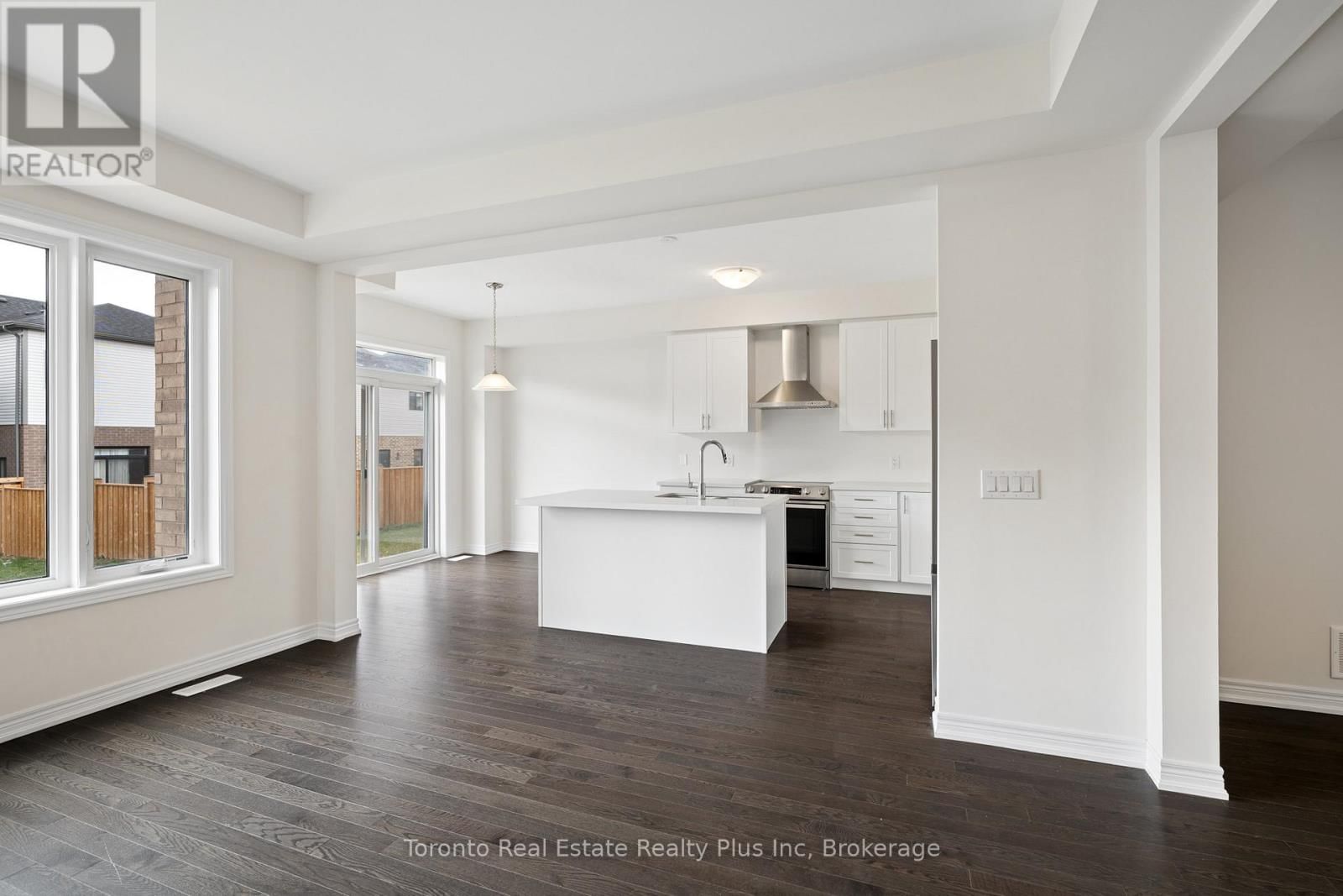 241 BROADACRE DRIVE Image 15