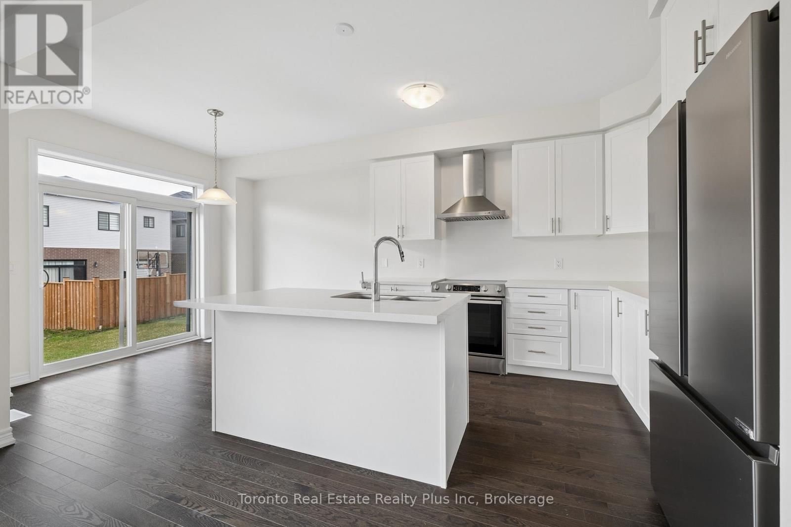 241 BROADACRE DRIVE Image 17