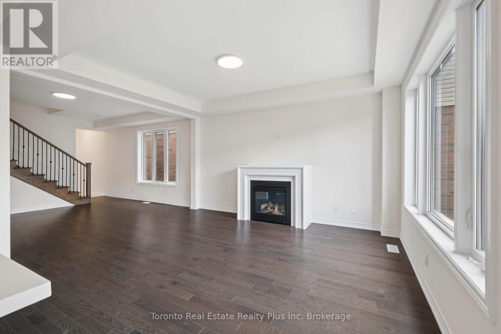 241 BROADACRE DRIVE Image 23