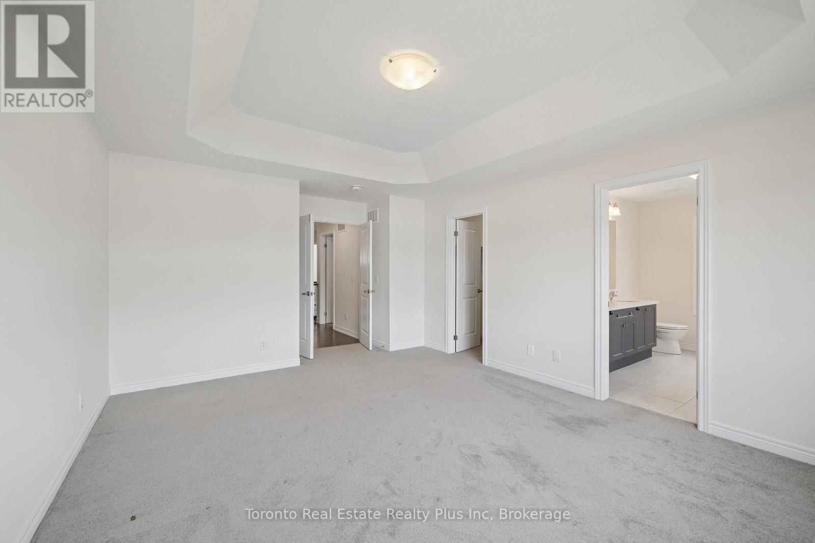 241 BROADACRE DRIVE Image 31