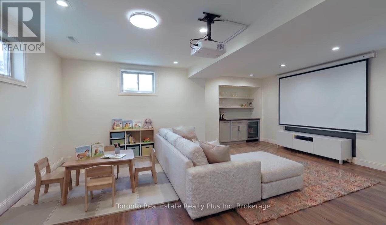 241 BROADACRE DRIVE Image 47