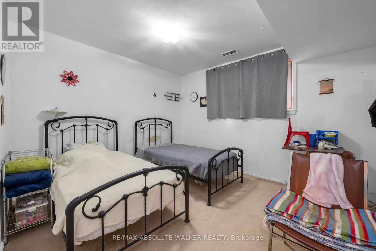 375 ST. DENIS STREET Image 15