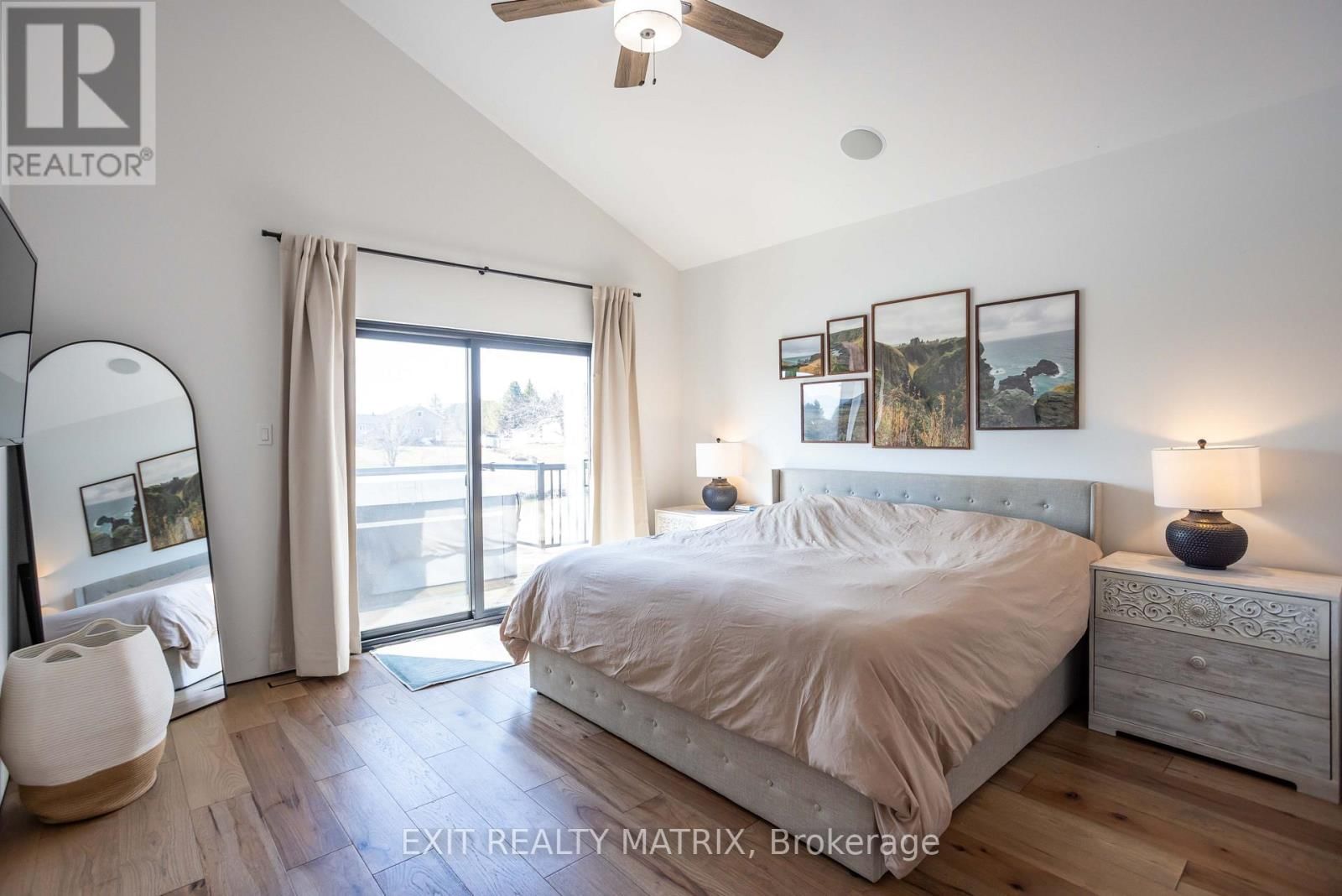 709 LEBRUN STREET Image 12