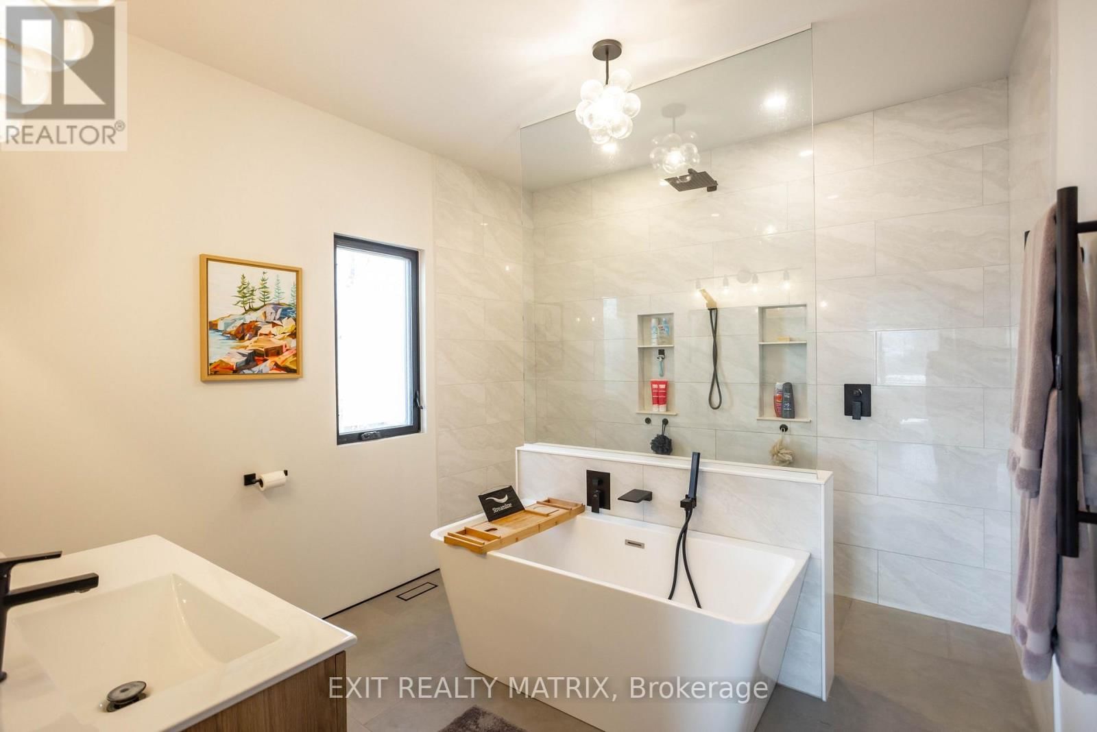 709 LEBRUN STREET Image 14