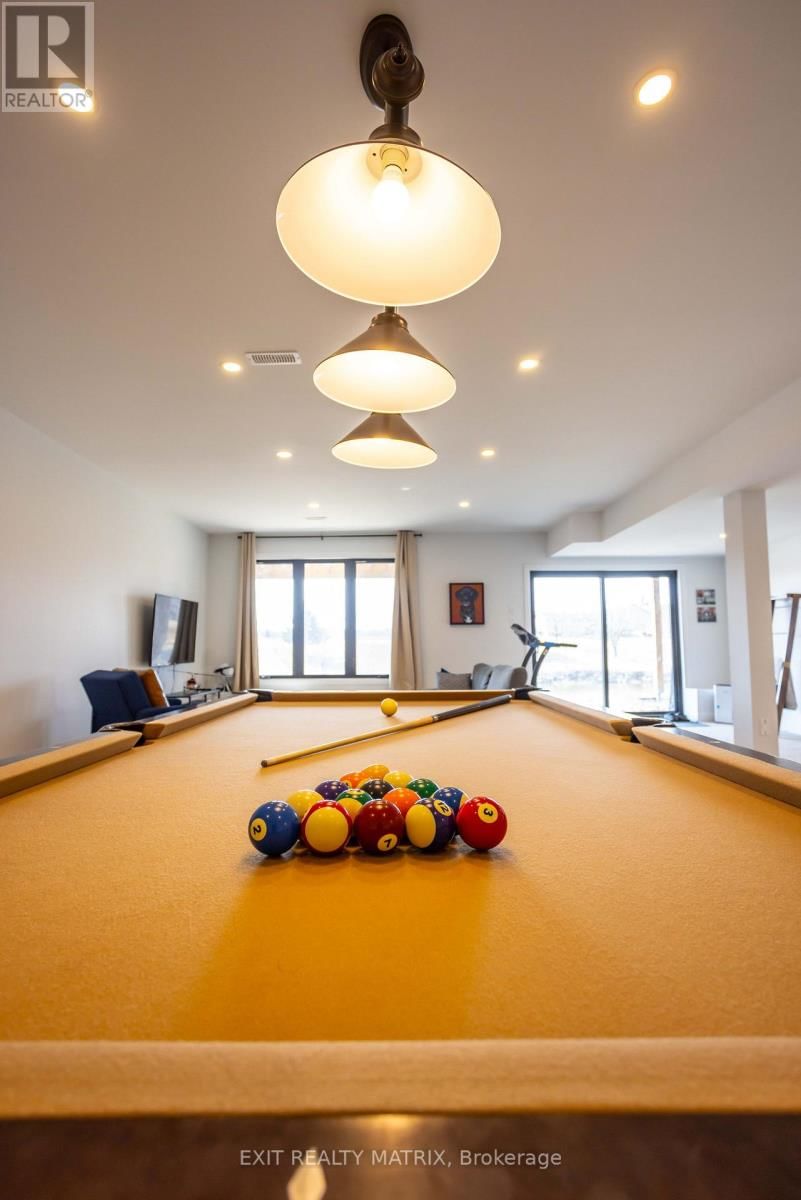 709 LEBRUN STREET Image 21