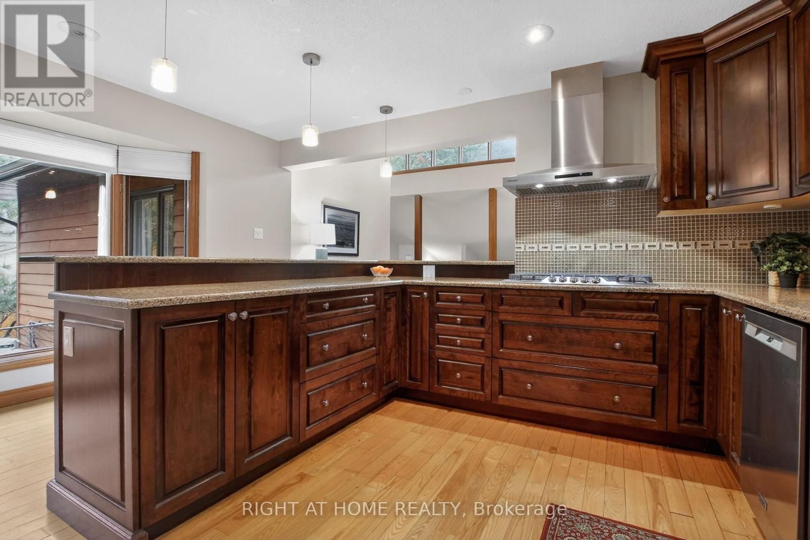 3616 FORESTVIEW LANE Image 16