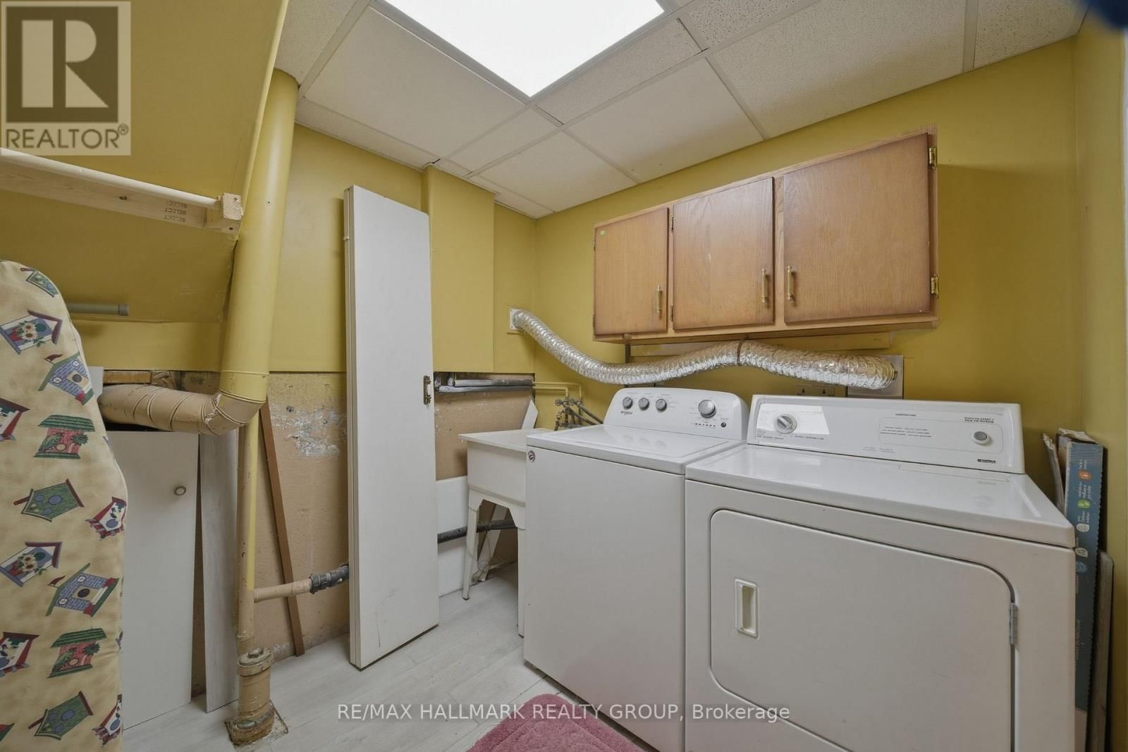 69 WOODMOUNT CRESCENT Image 30