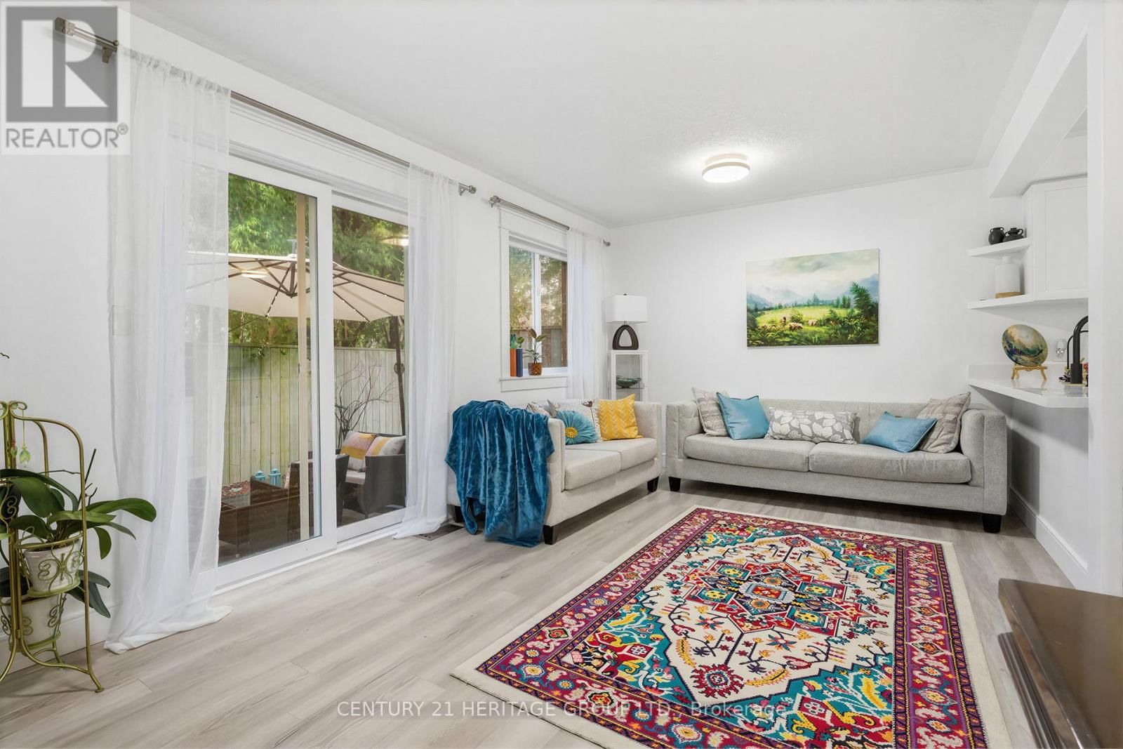 6 - 317 MILL STREET Image 4