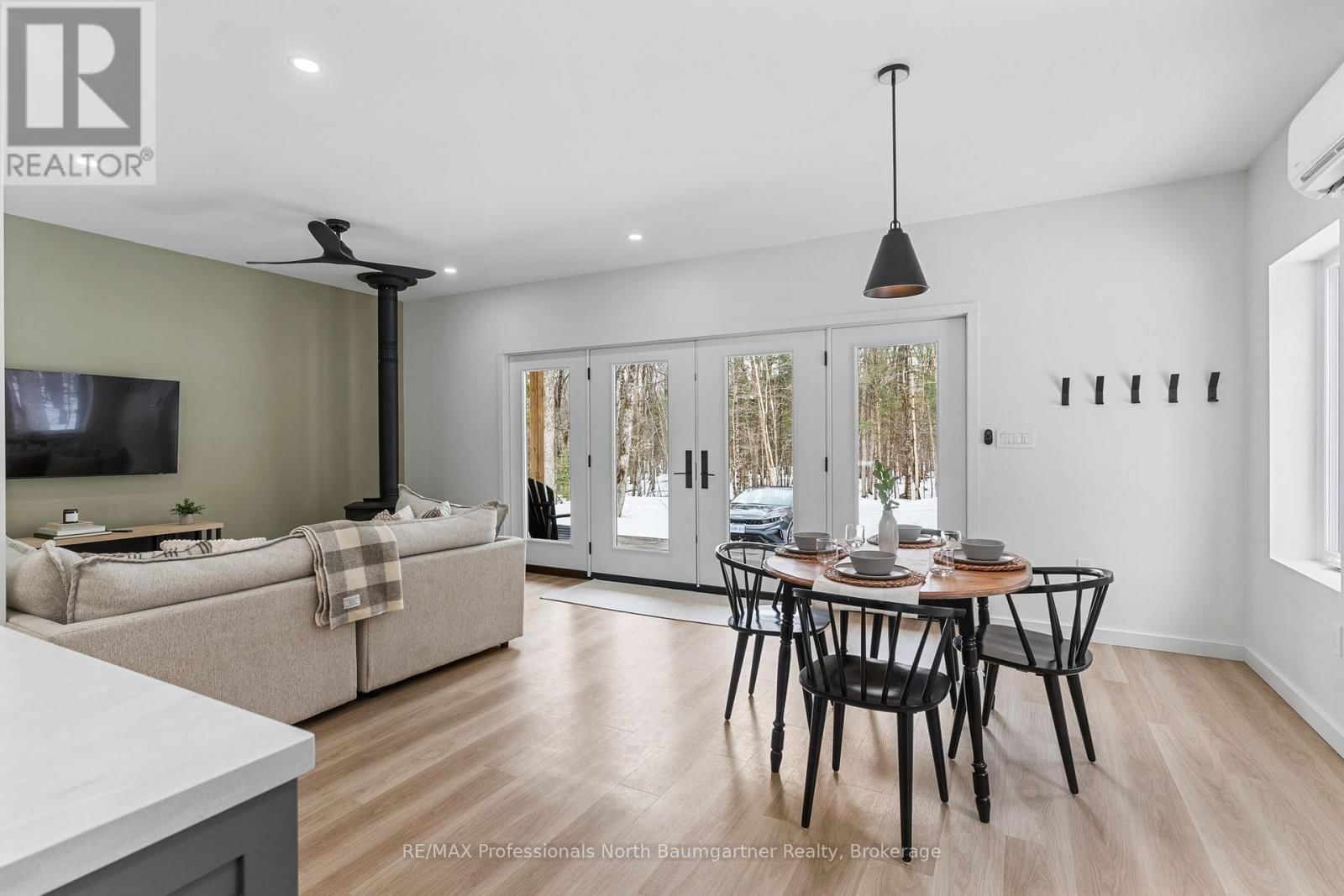 1366 BASSHAUNT LAKE ROAD Image 16