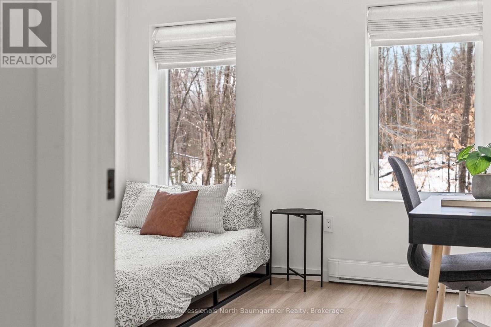 1366 BASSHAUNT LAKE ROAD Image 27