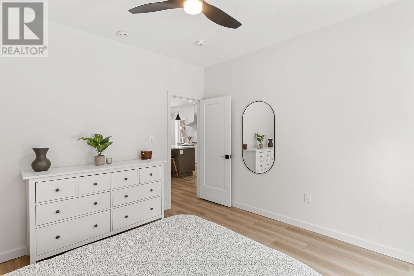 1366 BASSHAUNT LAKE ROAD Image 35