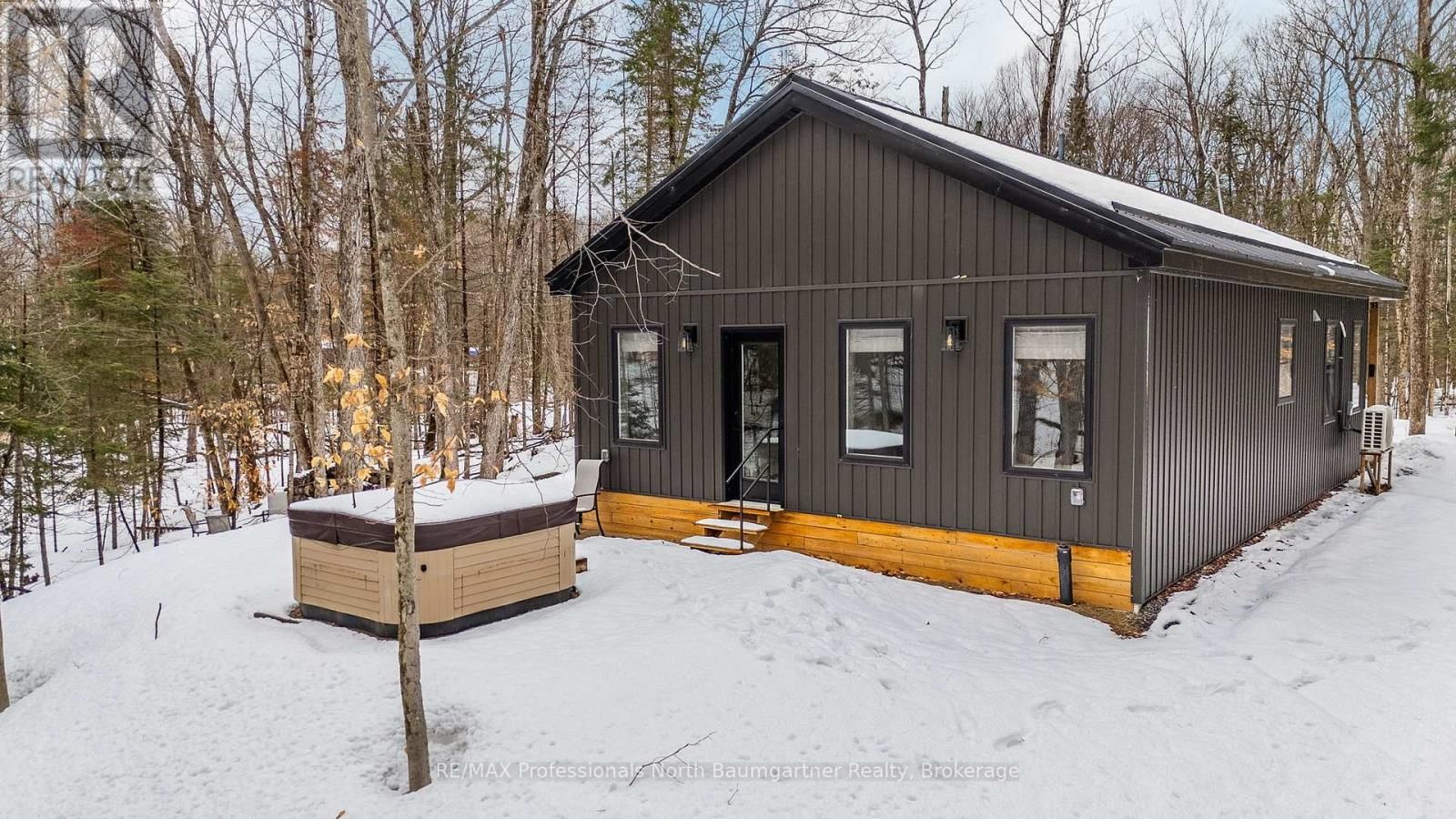 1366 BASSHAUNT LAKE ROAD Image 39