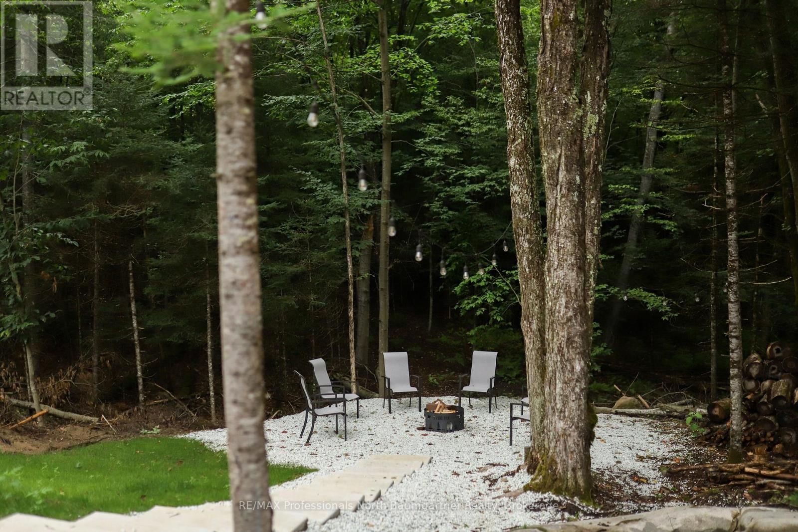 1366 BASSHAUNT LAKE ROAD Image 42