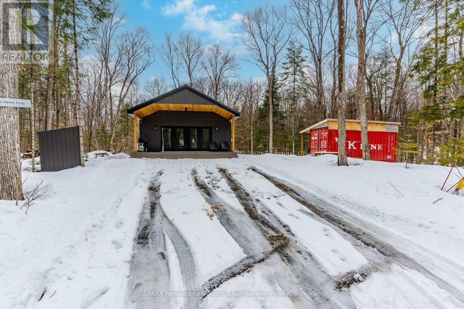 1366 BASSHAUNT LAKE ROAD Image 46